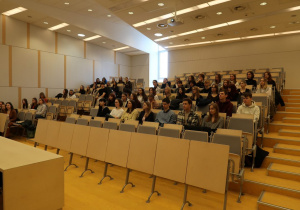 Uczniowie sekcji dwujęzycznej francuskiej z wizytą na Wydziale Filologicznym Uniwersytetu Łódzkiego