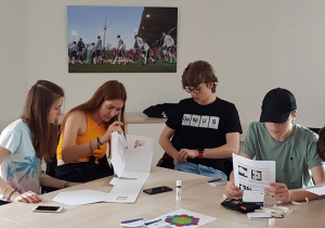 Licealiści biorą udział w warsztatach eTwinning z udziałem niemieckich uczniów