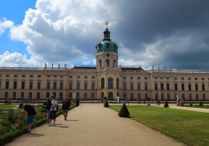 Pałac Charlottenburg w Berlinie – największy pałac w stolicy Niemiec, zbudowany w XVII