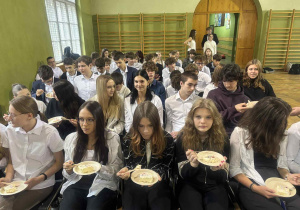 Wspólne świętowanie po uroczystości ślubowania